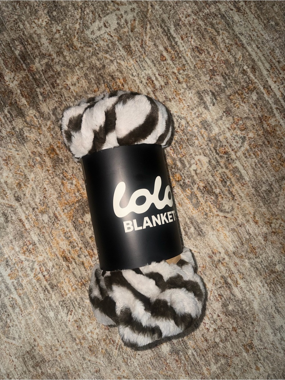 NWT lola Faux Fur Zebra Print Baby blanket